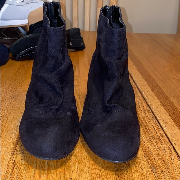 Express Wedges - Picture 2 of 7